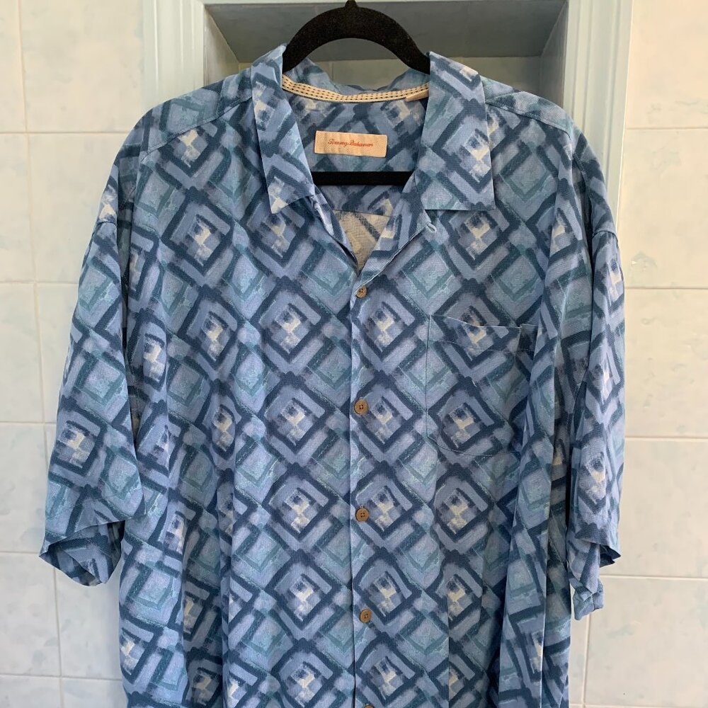 NWOT TOMMY BAHAMA BLUE GRAPHIC PRINT 100% SILK Big + Tall MENS XXL SHIRT